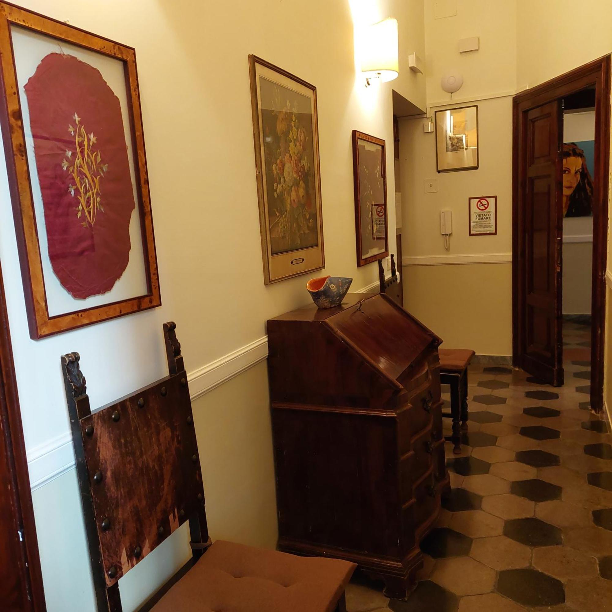 Residenza Maritti Deco Style- Ghuesthouse Maison d'hôtes Rome