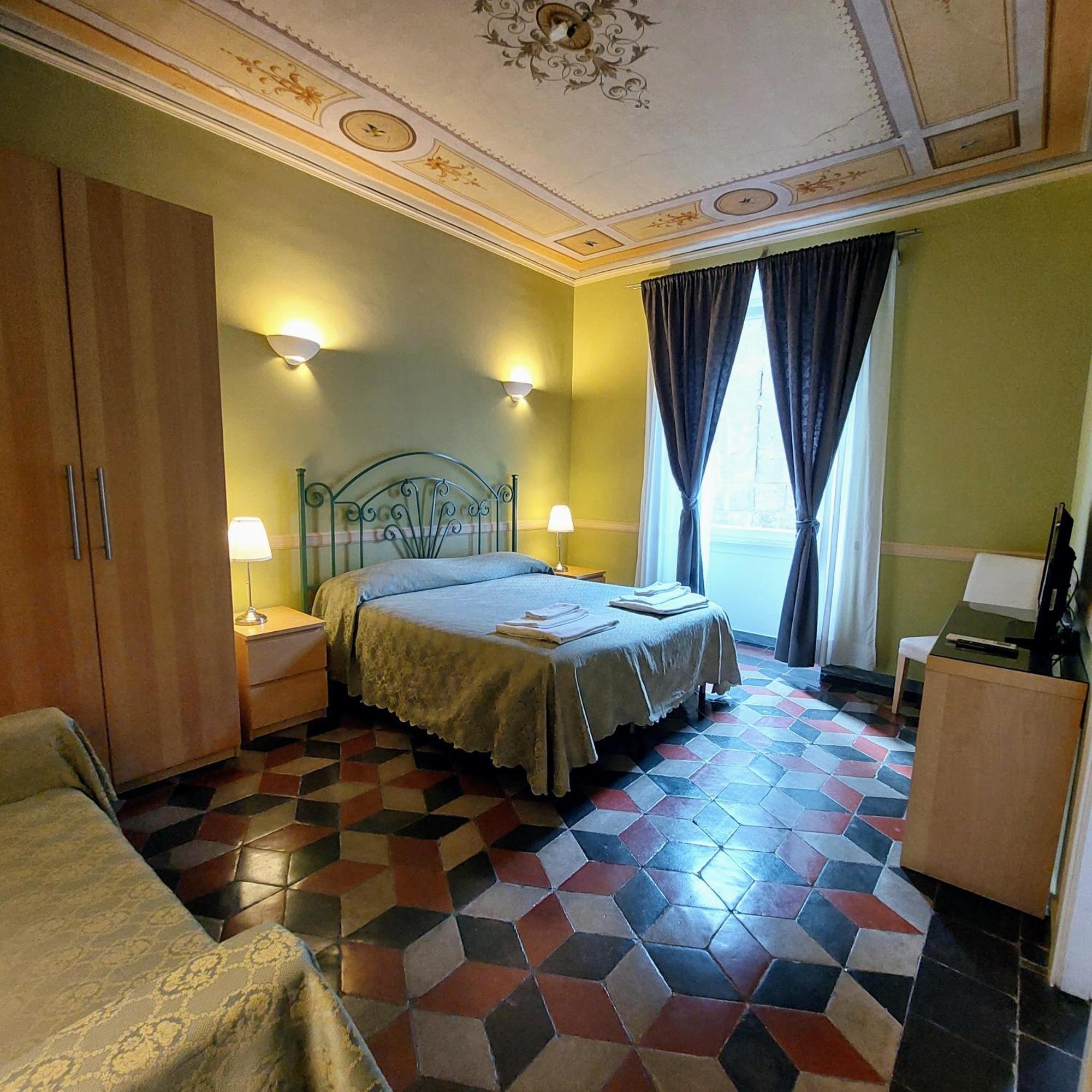 Residenza Maritti Deco Style- Ghuesthouse Maison d'hôtes