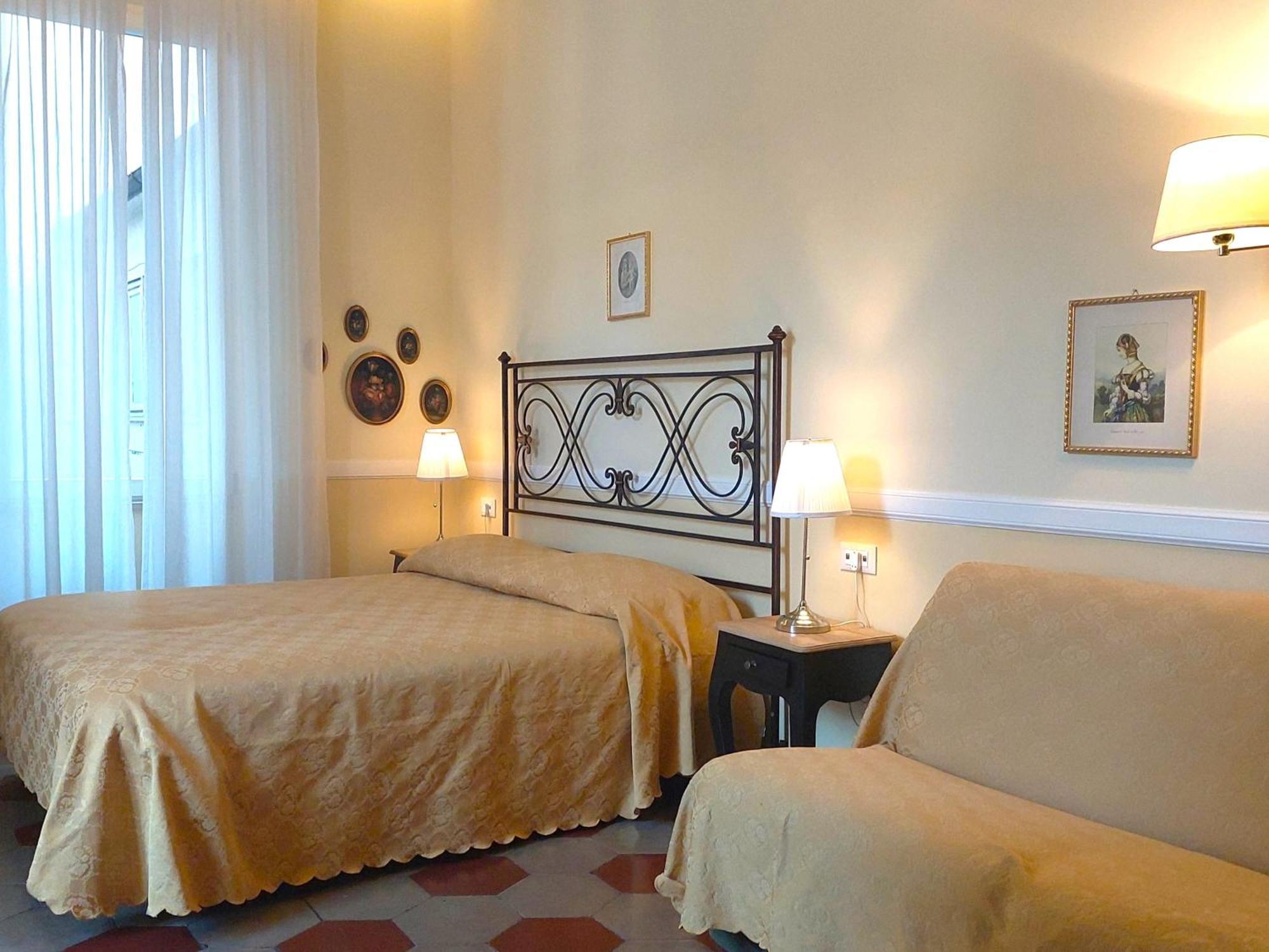 Gasthuis Residenza Maritti Deco Style 2*